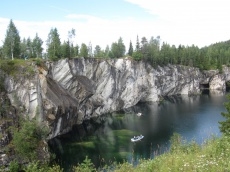 Вода и мрамор - горный парк «Рускеала». Автоматизация маршрута вокруг трехсотлетнего каньона.